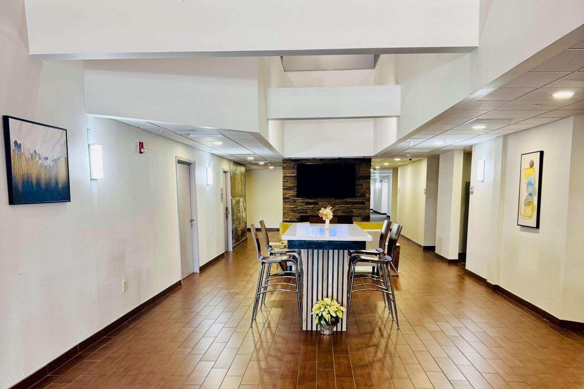 Clarion Pointe Albemarle Exterior foto