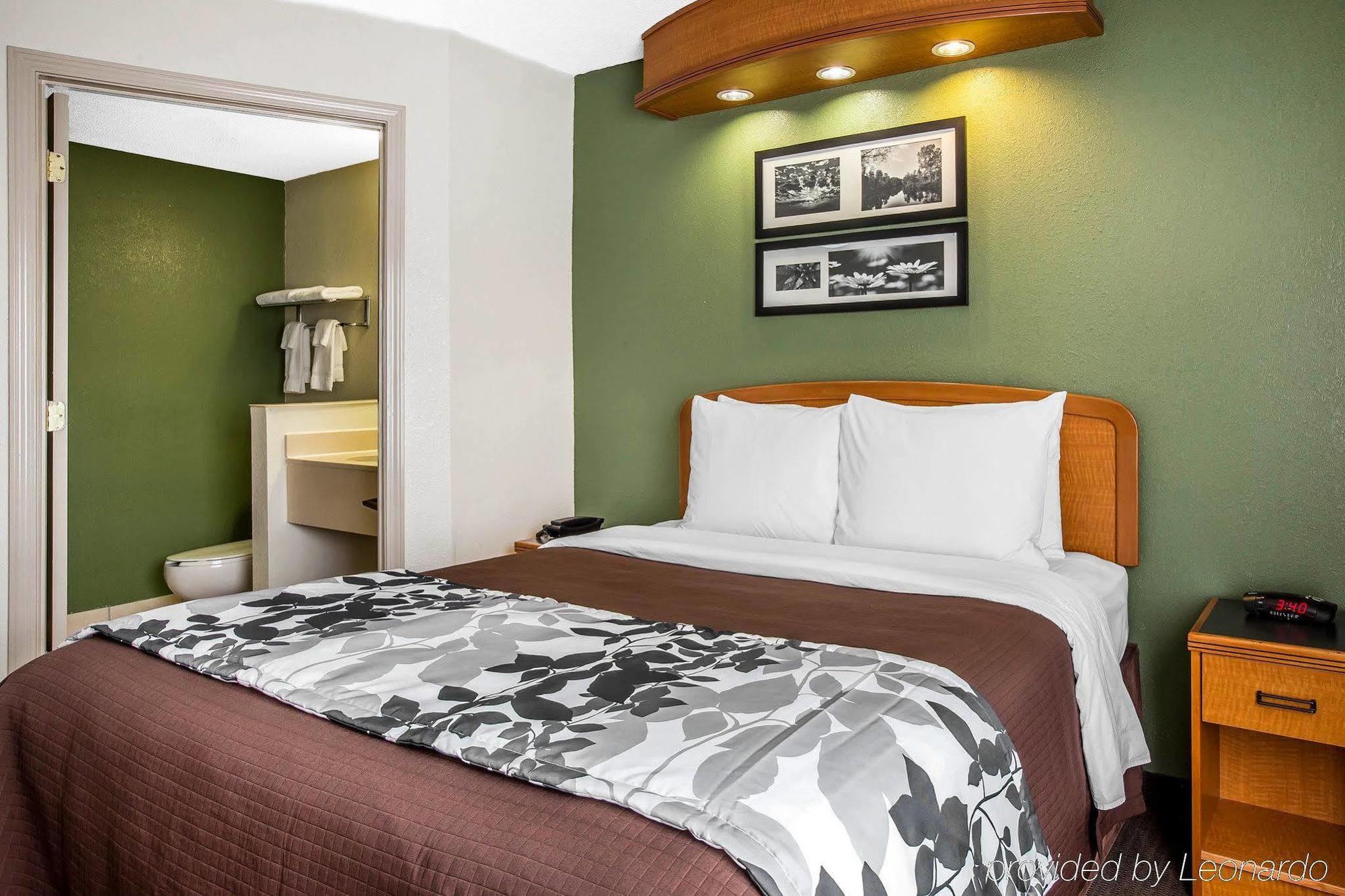 Clarion Pointe Albemarle Exterior foto